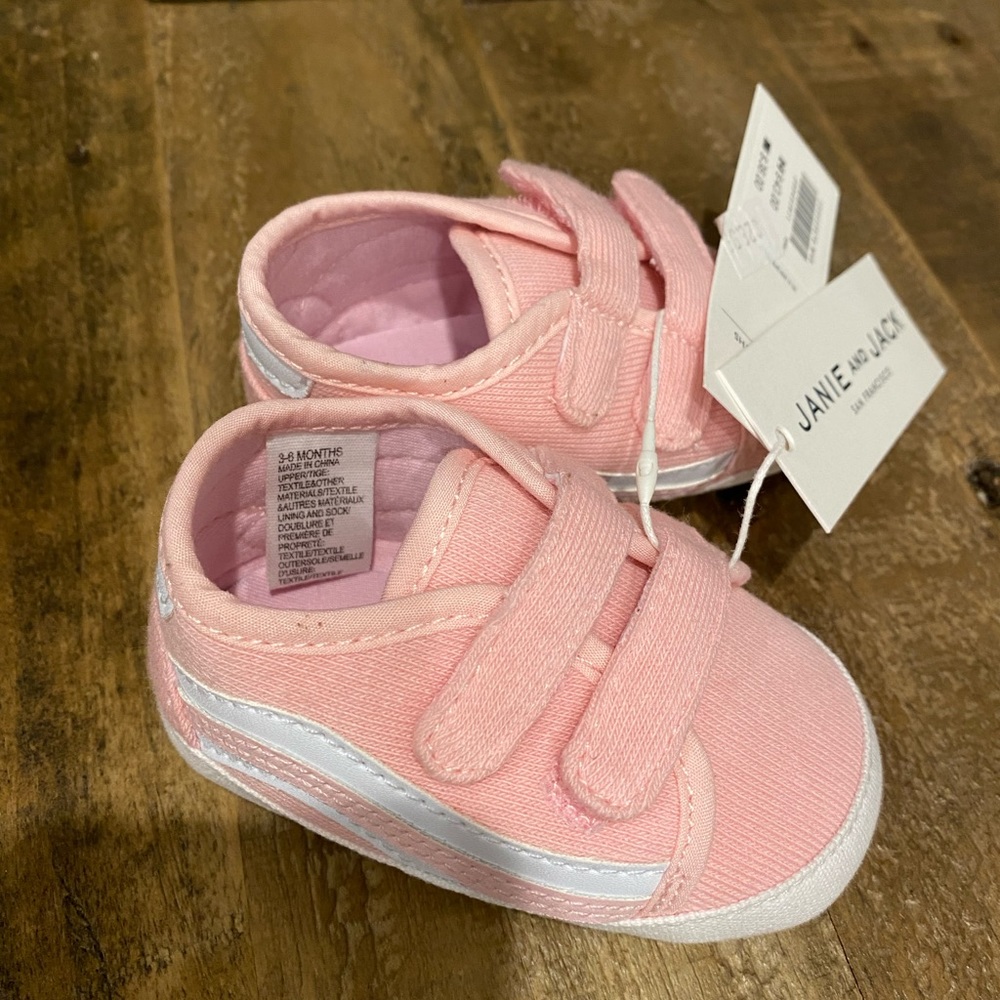 Janie and Jack Pink infant shoes